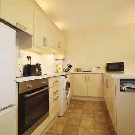 Large 3 Bed, City Centre Apartamento Galway