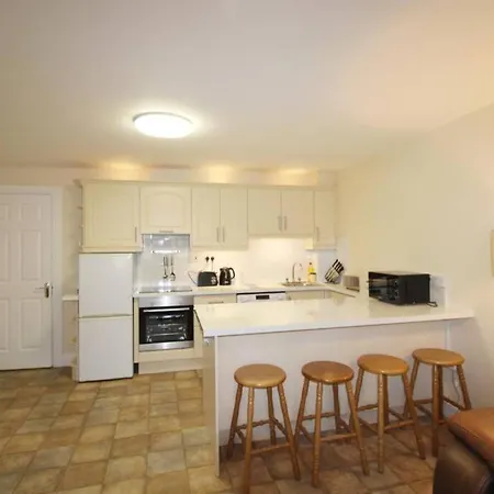 Large 3 Bed, City Centre Apartamento